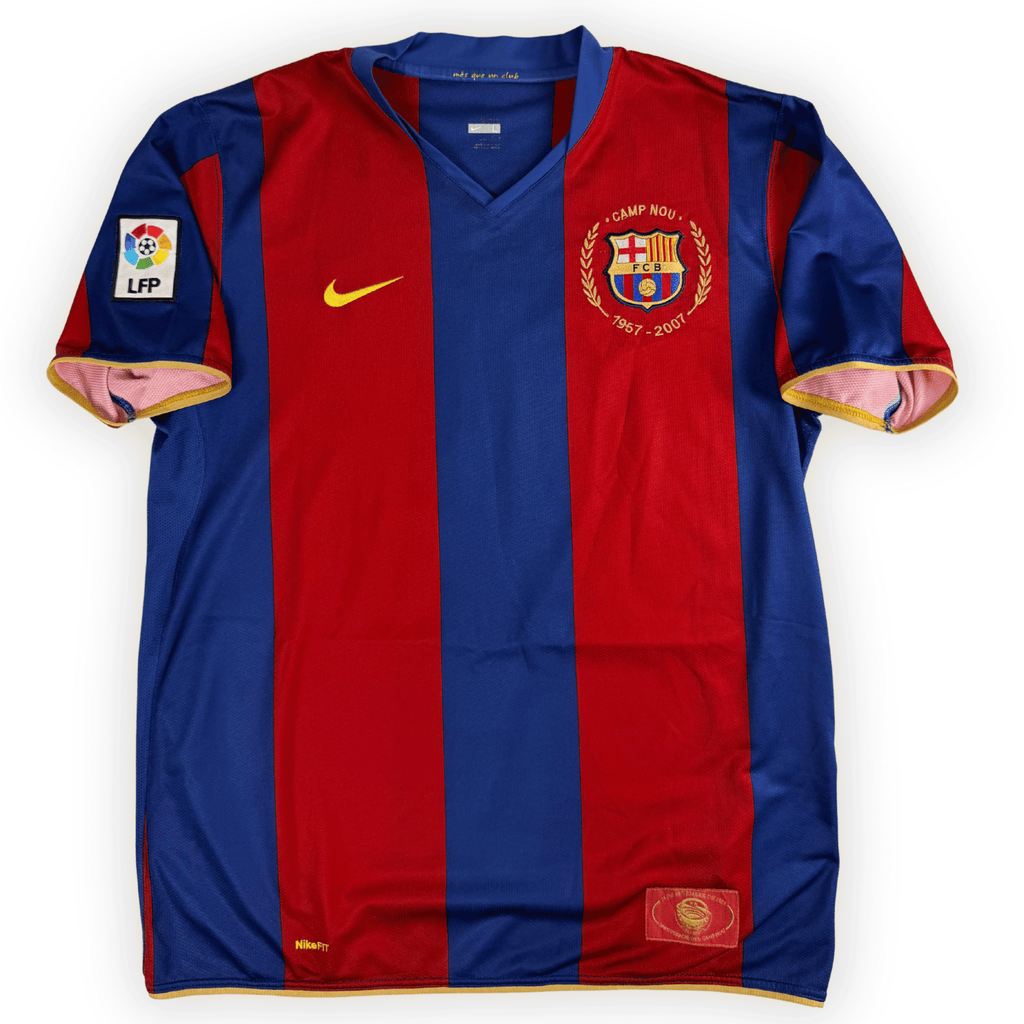 2006-07 FC Barcelona La Liga Home Shirt Messi #19 - (L) product image 2, provided for visual reference and product detail