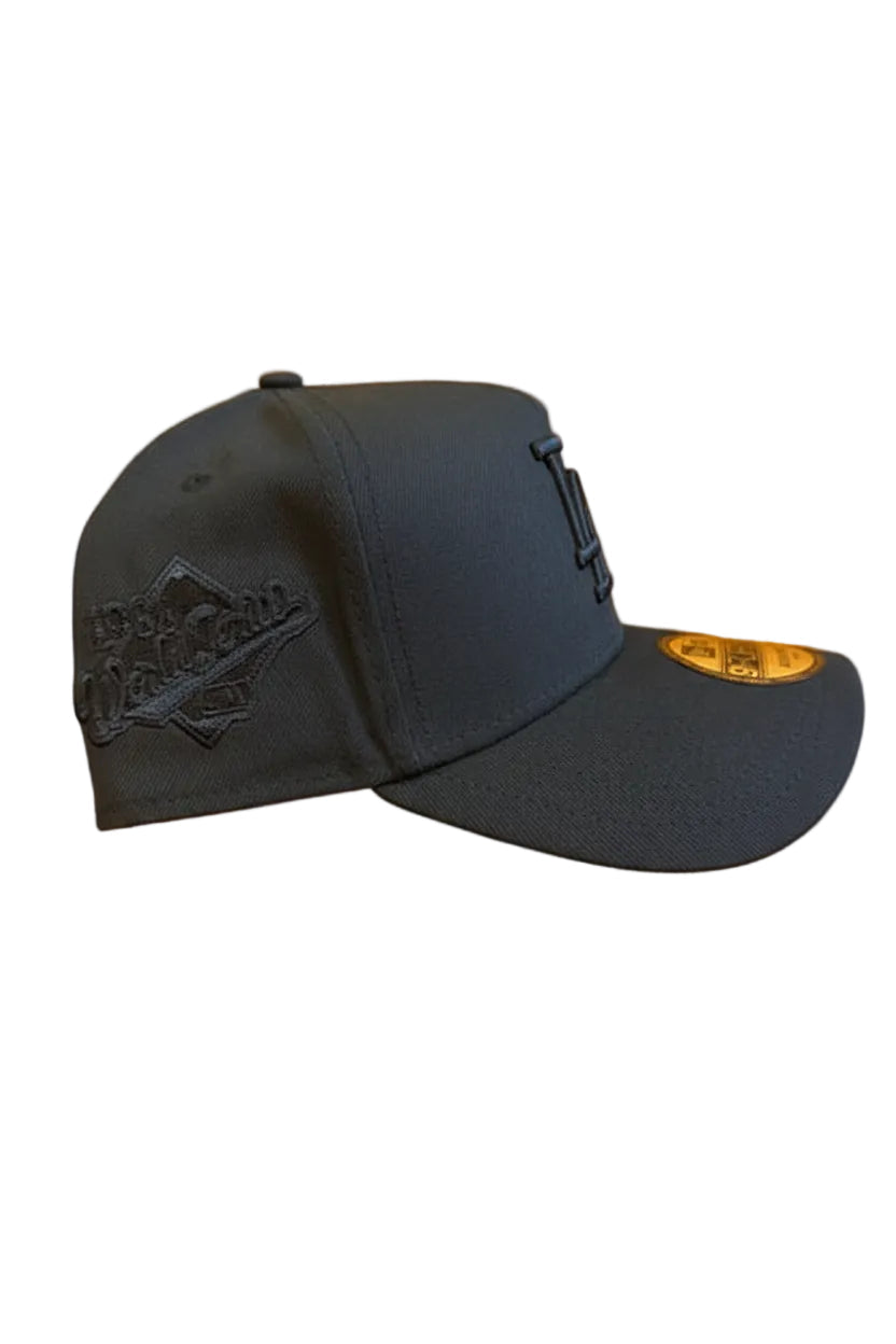 New Era Los Angeles Dodgers Black/Black A frame 1988 Side patch product image 2, provided for visual reference and product