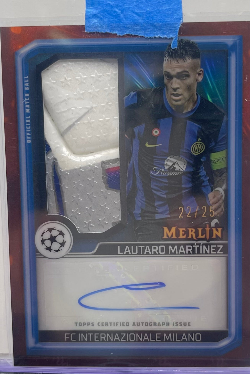 Lautaro Martinez 23/24 Topps Merlin Match Ball Case Hit Auto #22/25 product image 1, provided for visual reference and