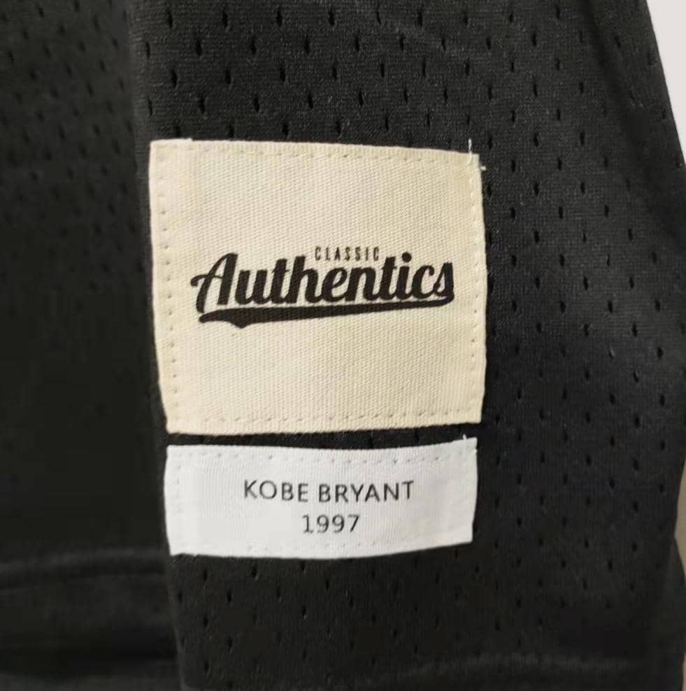 Kobe Bryant Los Angeles Lakers Jersey Black product image 3