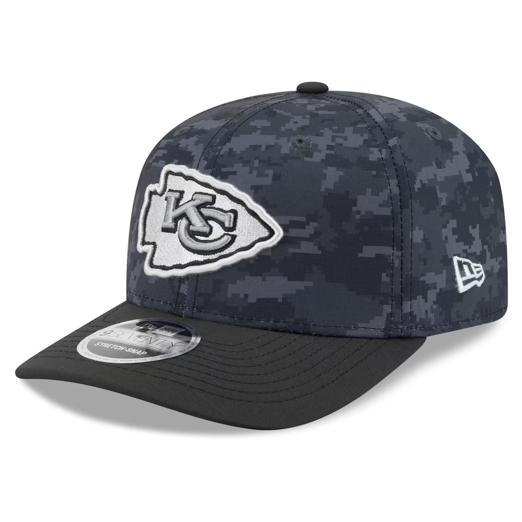 New Era Kansas City Chiefs 2026 Salute to Service 9SEVENTY Stretch-Snap Hat product image 3, provided for visual reference