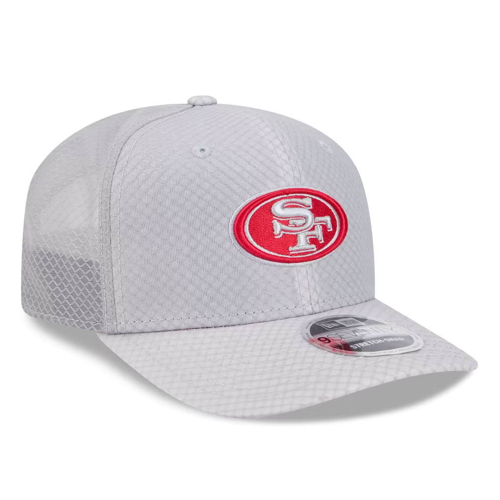 New Era San Francisco 49ers Gray Jock 9SEVENTY Adjustable trucker Hat product image 1, provided for visual reference and