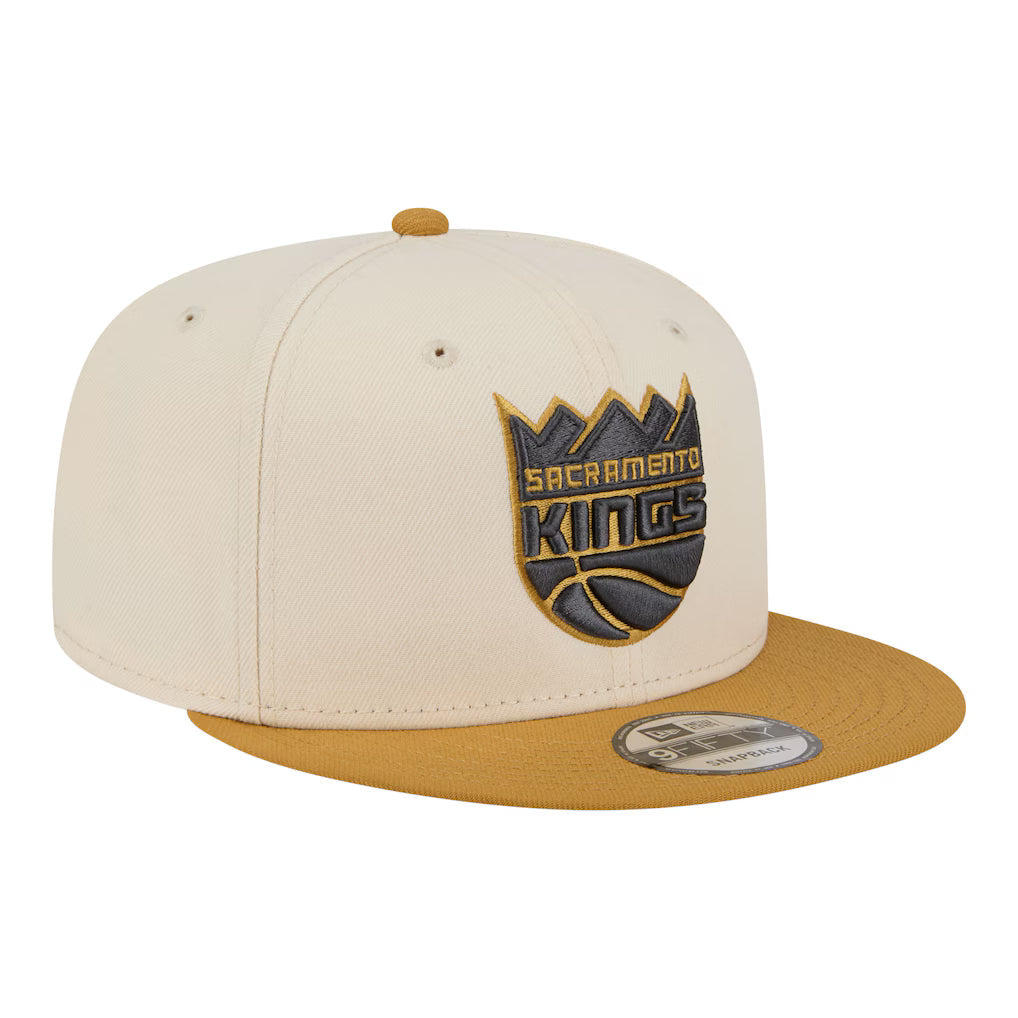 New Era Sacramento Kings Two-Tone Color Pack 9FIFTY Snapback Hat - Cream/Tan product image 1, provided for visual reference